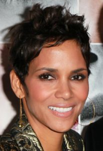 celebrity style diamond shape face Halle Barry